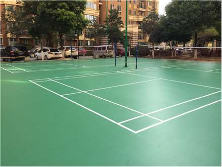 羽毛球場地施工001